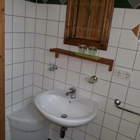 Russhof-fam.thomann Guest house